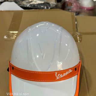 Nón bảo hiểm lưỡi trai vespa thời trang cao cấp , Mũ bảo hiểm kết Vespa phong cách phù hợp cho cả nam và nữ chống ố vàng
