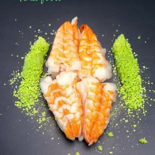 Nõn tôm sushi