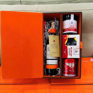GIỎ QUÀ TẾT 2025 CAO CẤP, CHẤT LƯỢNG, HỘP DA, GỖ, XUẤT HOÁ ĐƠN VAT