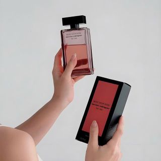 Nước Hoa Nữ NarcisoFor Her Musc Noir Rose Eau De Parfum -100ml