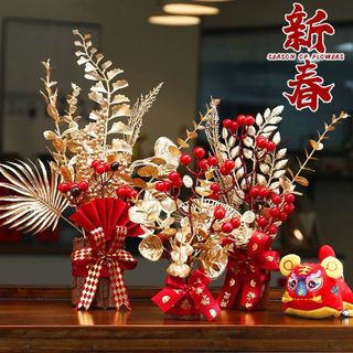 Hoa khô và phụ kiện hoa các loại.