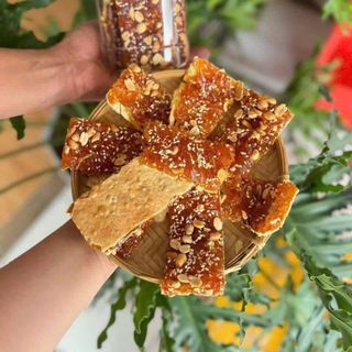 MỨT XOÀI ĐẾ BÁNH PHỒNG - THƠM NGON KHÓ QUÊN 500G - WINNIE HOUSE