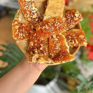 MỨT XOÀI ĐẾ BÁNH PHỒNG - THƠM NGON KHÓ QUÊN 500G - WINNIE HOUSE