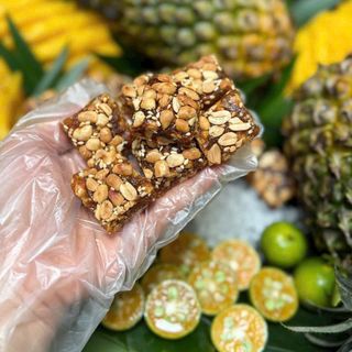KẸO KHÓM TÂN PHƯỚC - "ĐẶC SẢN MIỀN TÂY, HƯƠNG VỊ QUÊ HƯƠNG" 500G - WINNIE HOUSE