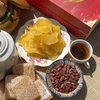 GỪNG HUẾ SẤY DẺO - "ẤM ÁP TỪ TÂM", ĐẬM ĐÀ HƯƠNG VỊ CỐ ĐÔ 250G - WINNIE HOUSE
