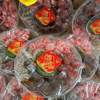 Ô MAI XÍ MUỘI MIX NGŨ VỊ - CHUA CAY MẶN NGỌT 500G - WINNIE HOUSE