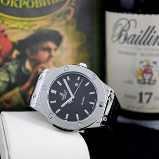 HUBLOT PIN / B63 / VỀ SLL