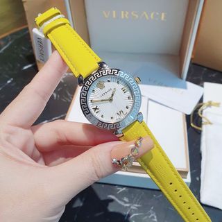XẢ KHO ĐỒNG HỒ NỮ CAO CẤP MỚI NHẤT VERS DÂY DA MẶT TRÒN HOA VĂN MỚI