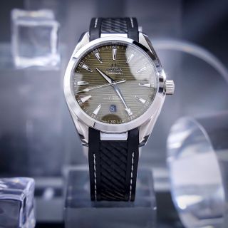 OMEAA Seamaster
220.12.41.21.01.001 Aqua Terra - automatic