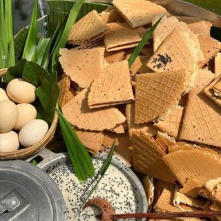 BÁNH KẸP NƯỚNG TRUYỀN THỐNG NHÀ LÒ, MỘT BẦU TRỜI TUỔI THƠ 300G - WINNIE HOUSE