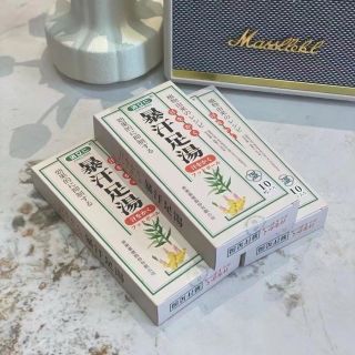 Thuốc Ngâm chân HongKong Trị phong thấp, giản mệt mỏi ngủ ngon, lưu thông khí thể. 10viên/hop ( Hàng Giá Tận Xưởng )