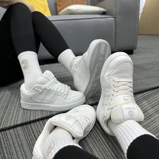 GIÀY THỂ THAO SNEAKER NỮ SÀNH ĐIỆU HOTTREND, LƯỠI GÀ, SIÊU NHẸ, ĐẾ 3CM GLOBULI - PIPI STORE