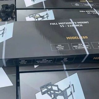 Giá Treo Tivi Xoay Đa Năng E69 (55" - 110") --- chưa gồm VAT