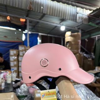 Mũ bảo hiểm sơn lưỡi trai xịn nửa đầu có lót xốp , nón bảo hiểm sơn kết lưỡi trai cao cấp