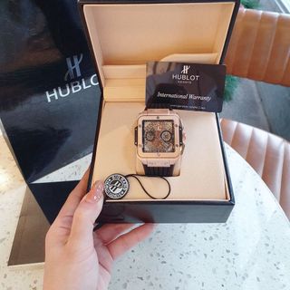 ĐỒNG HỒ NAM TRUNG CẤP HOT TREND HUB MẶT CHONOGRAP VUÔNG DÂY SILICON 10