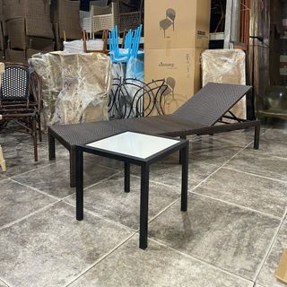 Giường tắm nắng,giường hồ bơi thư giãn