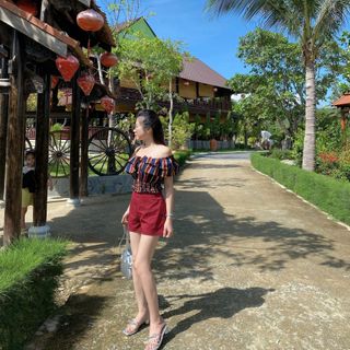 Áo Bèo Sewyiong Đính Cúc Hai Tầng bo rút eo
