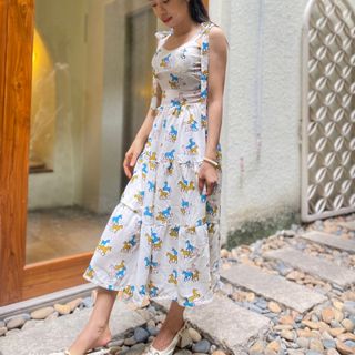Đầm Xoè Nữ Bae Nhiều Tầng Cột Nơ Vai Họa Tiết Hình Thú Xinh Xắn