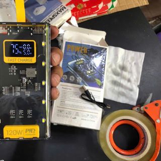 Sạc dự phòng trong suốt 30000mAh mặt vuông PD & QC