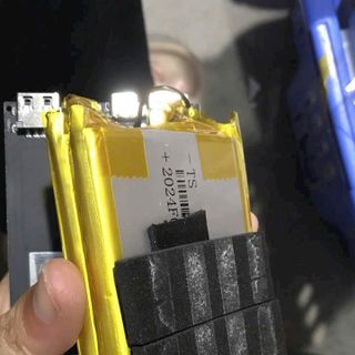 Sạc dự phòng trong suốt 30000mAh mặt vuông PD & QC