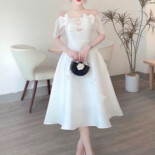 ĐẦM XÒE TRỄ VAI NHÚN BÈO NGỰC KÈM DÂY HOA CỔ SIÊU XINH CHO BẠN GÁI