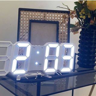 ĐỒNG HỒ ĐÈN LED ĐỂ BÀN