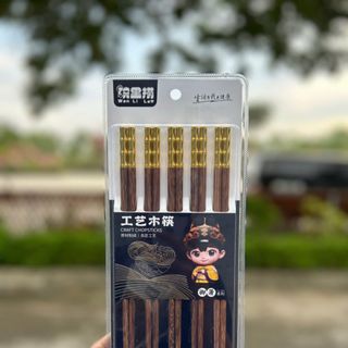 ĐŨA GỖ CÁNH GÀ 968