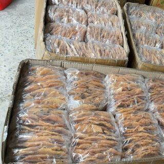 Cơm cháy mắm hành truyền thống 1 xâu 10 bịch nhỏ.