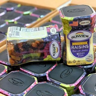 Nho khô Sunview Raisins Mỹ hộp (425g)