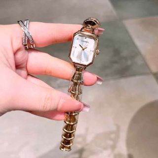 Đồng hồ cơ nam mẫu vuông siêu sang
