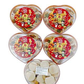 [Tết 2025] Bánh đồng tiền mix hạt hộp trái tim (200gr)