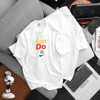 Áo thun nam. Chất thun coton co giãn 4 chiều thoải mái vận động , thấm hút mồ hôi tốt. Đường may tỉ mỉ kĩ đẹp