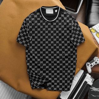 Áo thun nam.  Chất liệu : 100%Cotton 2 chiều, mình hàng dày đẹp.