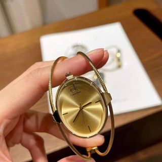 ĐỒNG HỒ NỮ THỜI TRANG C K VÒNG TAY