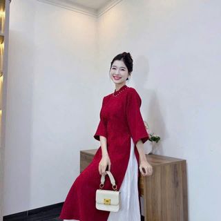 Set áo dài thiết kế áo dài gấm tay áo phối lông kèm quần dài suông tuyết nhung màu siêu trắng da cho nàng diện tết