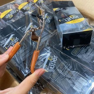 Kẹp Bấm Mi Cán Gỗ MEIJIAMENG The Eyelash Urler -Gọn Nhẹ Siêu Cong Mi