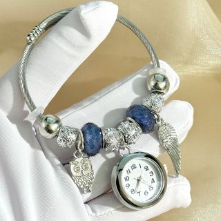 Đồng hồ vòng tay pann charm mẫu mã đa dạng , độc đáo, đính charm sang trọng. ( Hàng Giá Tận Xưởng )