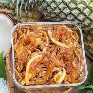 MỨT CHUỐI XIÊM XÀO KHÓM DỪA NON, ĐẬM VỊ QUÊ, ĂN LÀ MÊ 500G - WINNIE HOUSE