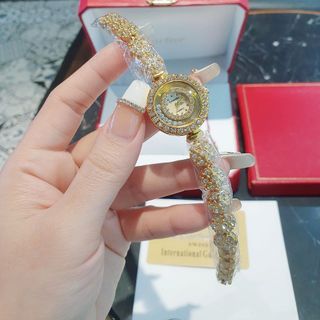 XẢ KHO CUỐI NĂM ĐỒNG HỒ NỮ THỜI TRANG HOT TREND CHAZEL DÂY MẶT HOA SANG TRỌNG