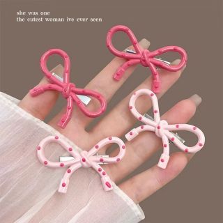set 12 cái kẹp tóc xinh iuuuuu
 (gồm 8 kẹp tròn và 4 kep nơ)