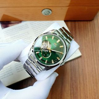 Đồng hồ cơ nam tính