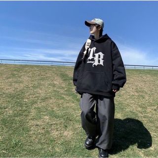 Áo khoác hoodie nam nữ logo in nổi TB cá tính, năng dộng Unisex Menswear