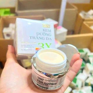 Kem dưỡng trắng da 3x Phương anh