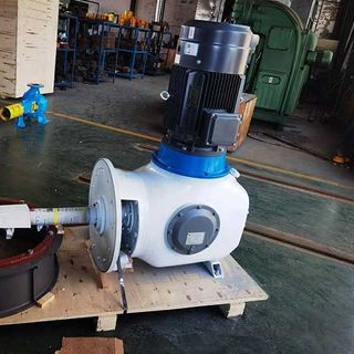 Bơm dùng cho máy xeo giấy