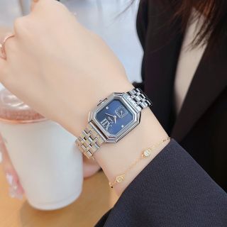 Đồng hồ Scottiessss vuông mẫu mới