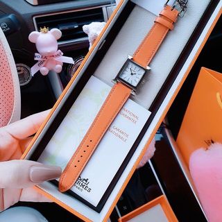 ĐỒNG HỒ NỮ CAO CẤP MỚI NHẤT HEMET DÂY DA MẶT TIA NIỀNG TRƠN BẠC