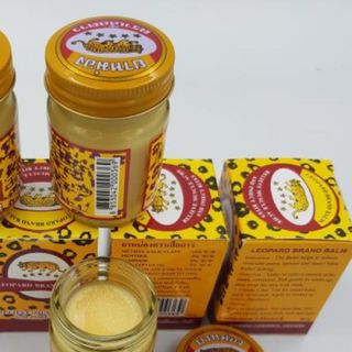 Dầu cù là con báo Thái Lan 40g