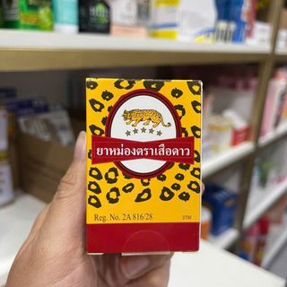 Dầu cù là con báo Thái Lan 40g