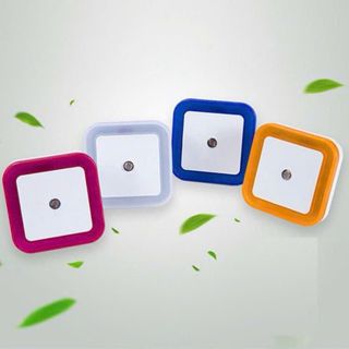 Đèn Ngủ Cảm Ứng Demino Ánh Sáng Tắng Thông Minh Tiết Kiệm Điện Tự Động Tắt Khi Trời Sáng Và Bật Khi Trời Tối