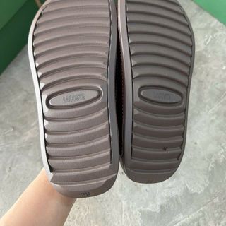 DÉP XUẤT DƯ XỊN